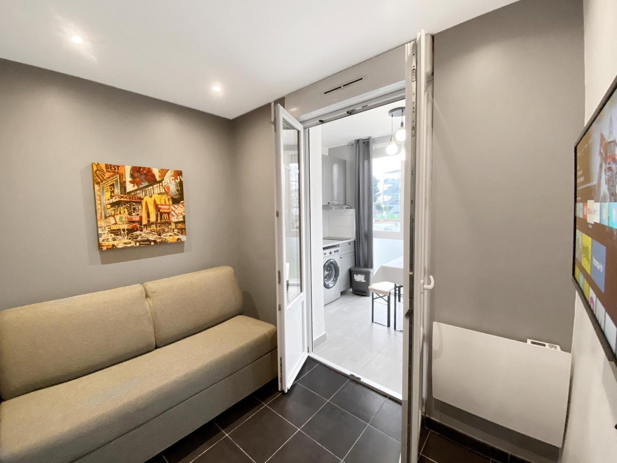Residence 4T - 33 Bis Avenue Gaston Chauvin Aulnay-sous-Bois Exterior photo