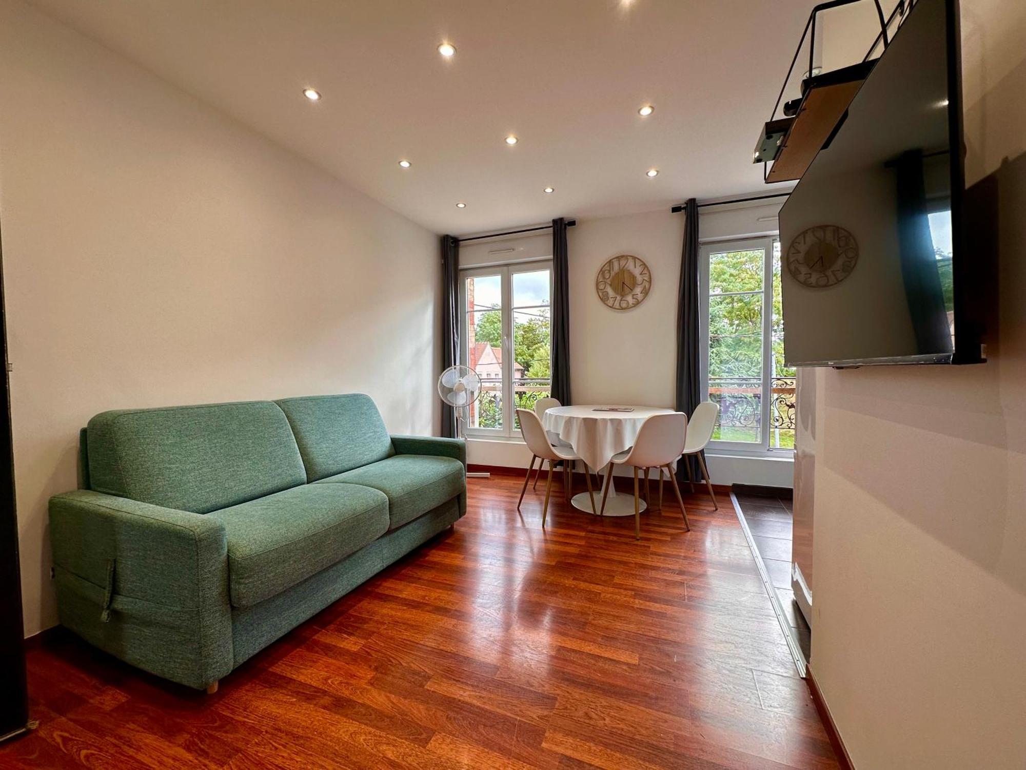 Residence 4T - 33 Bis Avenue Gaston Chauvin Aulnay-sous-Bois Exterior photo